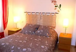 Hotel Et Residence De La Transhumance Saint-Martin-de-Crau